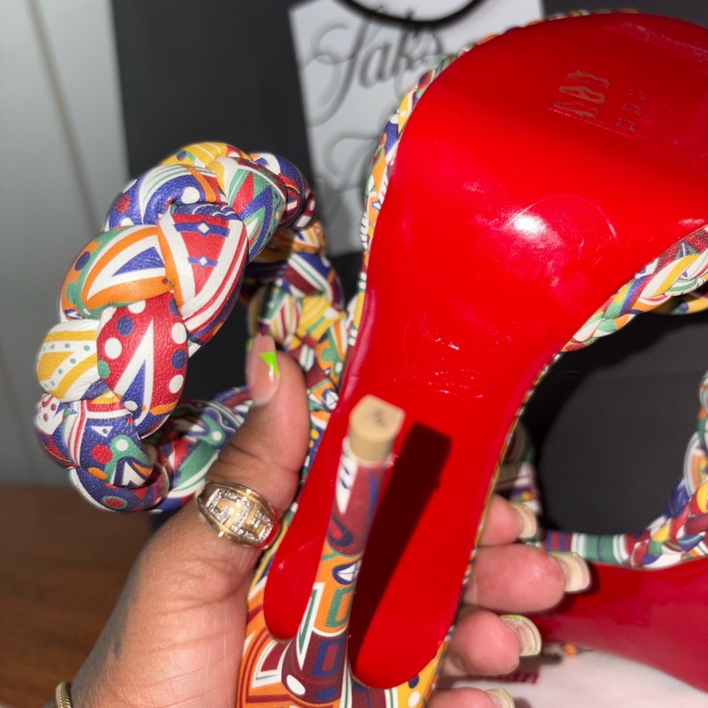 SOLD - Picture 5 of 6